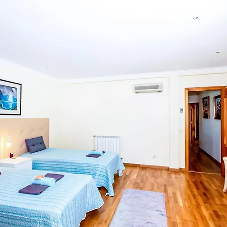 빌라 Samoa - Moradia Com Piscina Aquecivel E Bbq Em *